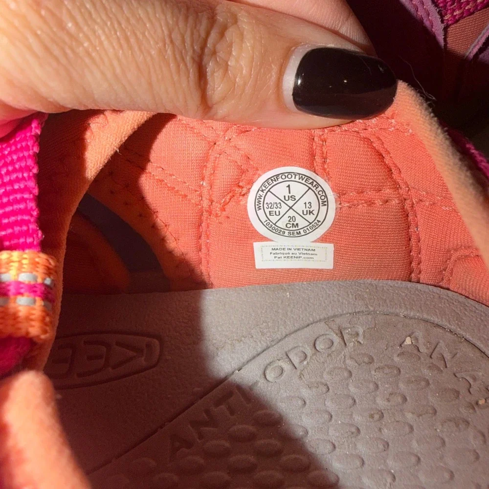 Keen durable closed